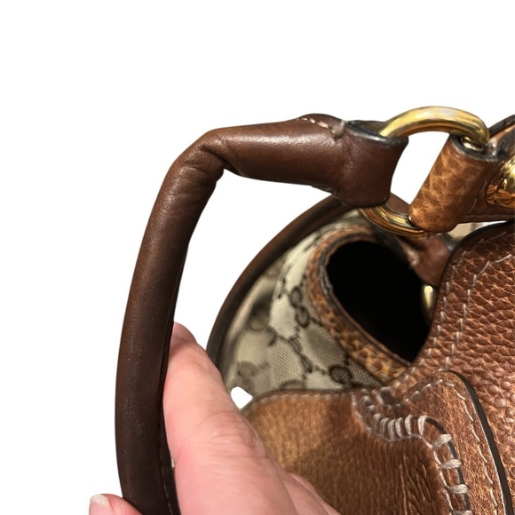 Gucci Brown and Tan Shoulder Bag - Picture 6 of 15